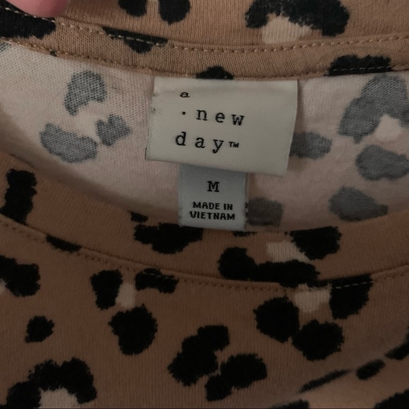 a new day | Leopard Top - Picture 3 of 3